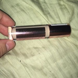Makeup Revolution Concealer!!!